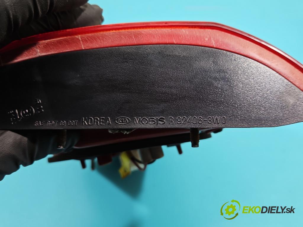 Kia Sportage III 2010-2015 2.0 CRDI 184 hp automatic 135 kW 1998 cm3 5- světlo zadní pravé 92406-3W0 (Klika dveří ostatní)