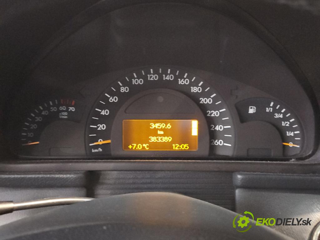 Mercedes C W203 2000-2007 1.8 kompresor 143 HP automatic 105 kW 1796 cm3 4- prístrojovka/ budíky A2035407611 (Prístrojové dosky, displeje)