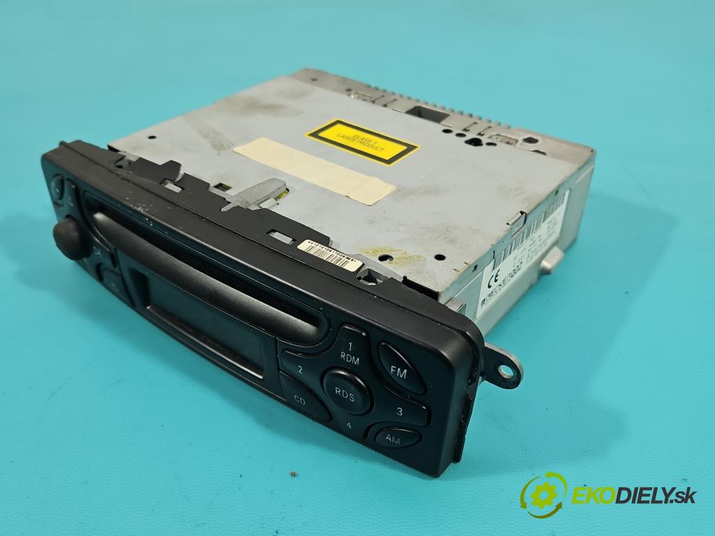 Mercedes C W203 2000-2007 1.8 kompresor 143 HP automatic 105 kW 1796 cm3 4- Radio originál A2038202286