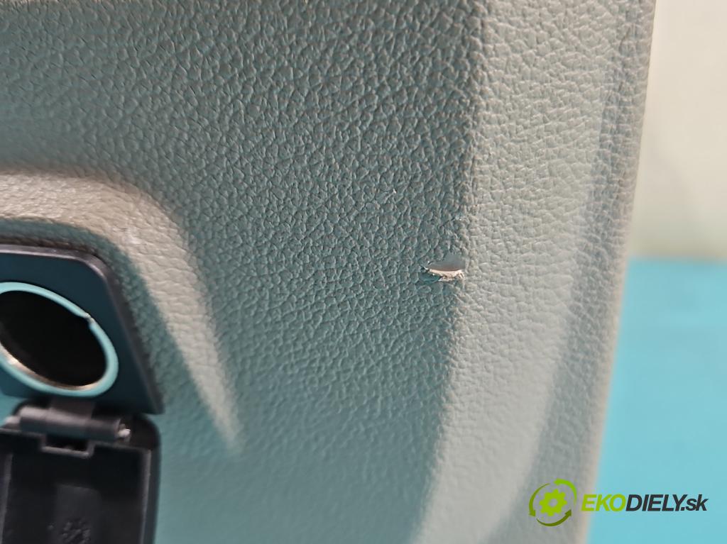 Ford Escape III 12-19 1.5 ECOBOOST: 182KM automatic 134 kW 1498 cm3 5- operadlo FC102357535 (Lakťové opierky)