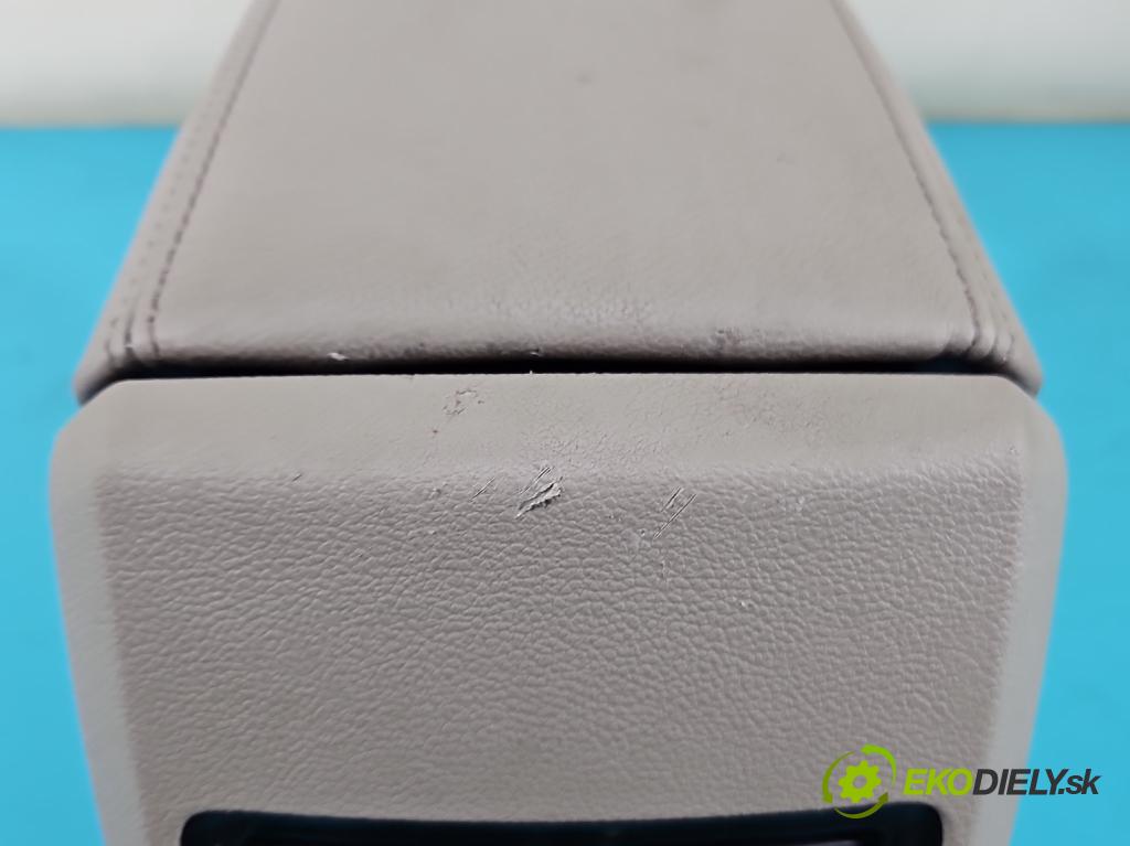 Ford Escape III 12-19 1.5 ECOBOOST: 182KM automatic 134 kW 1498 cm3 5- operadlo FC102357535 (Lakťové opierky)