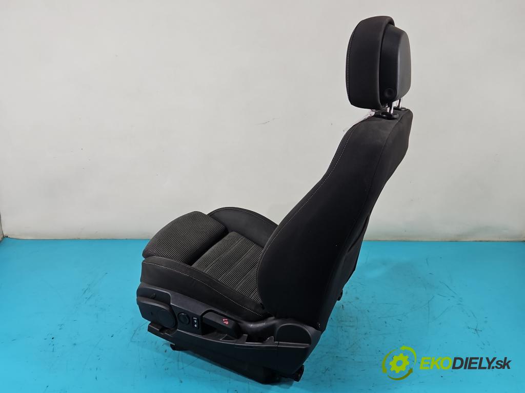 Opel Insignia A 2008-2017 2.0 CDTI 131 HP automatic 96 kW 1956 cm3 5- Sedačka ľavý  (Sedačky, sedadlá)