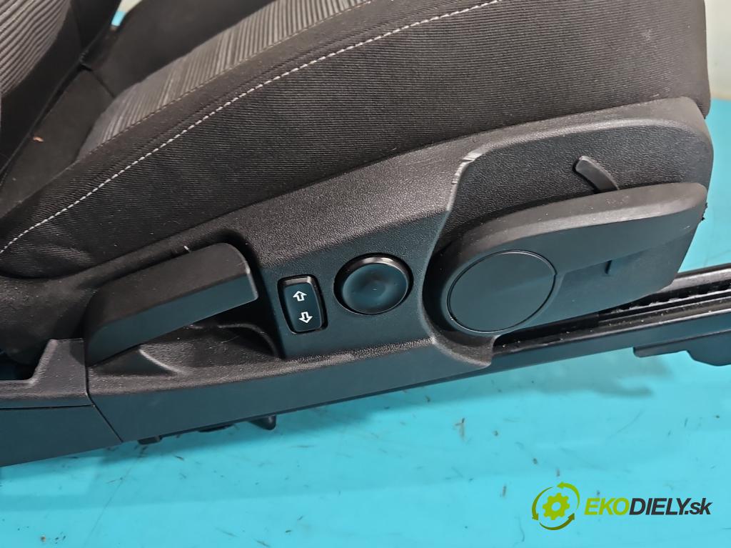 Opel Insignia A 2008-2017 2.0 CDTI 131 HP automatic 96 kW 1956 cm3 5- Sedačka pravý  (Sedačky, sedadlá)