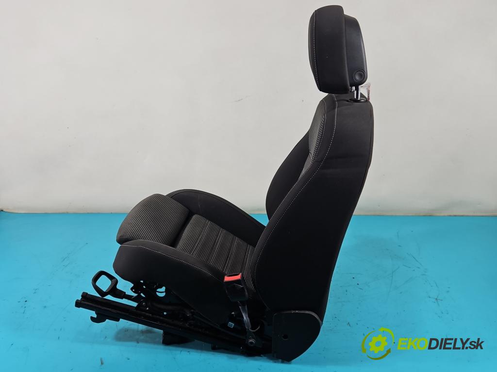 Opel Insignia A 2008-2017 2.0 CDTI 131 HP automatic 96 kW 1956 cm3 5- Sedačka pravý  (Sedačky, sedadlá)