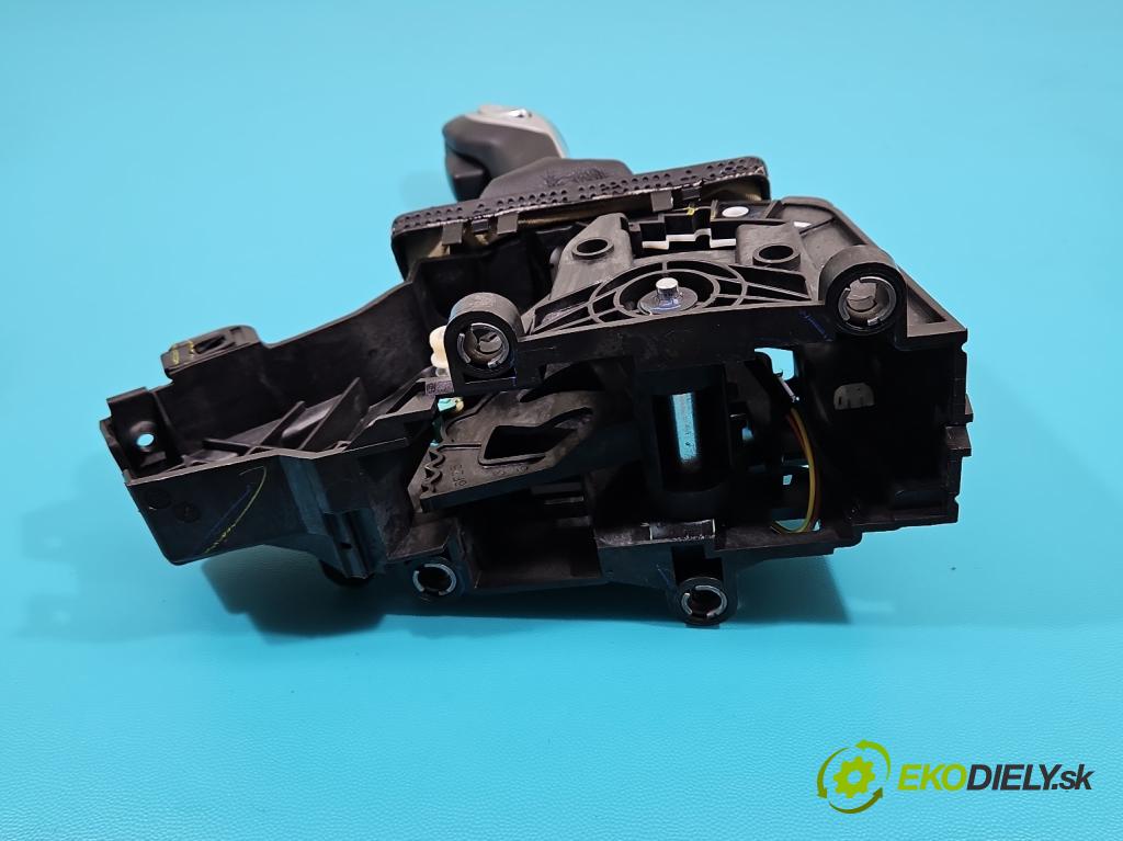 Ford Escape III 12-19 1.5 ECOBOOST: 182KM automatic 134 kW 1498 cm3 5- Páka: Změny: stupeň,rýchlosť  (Rýchlostná páka (kulisa))