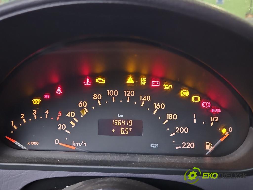 Mercedes A W168 1997-2004 1.7 cdi 95 HP manual 70 kW 1689 cm3 5- prístrojovka/ budíky A1685402247 (Prístrojové dosky, displeje)