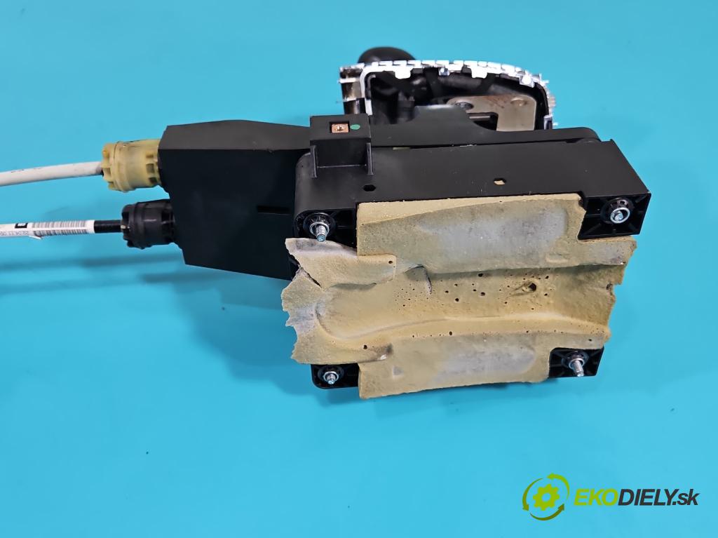 Opel Astra IV 2009-2015 1.7 CDTI 125 HP manual 92 kW 1686 cm3 5- Páka: Změny: stupeň,rýchlosť 55563829 (Rýchlostné páky / kulisy)