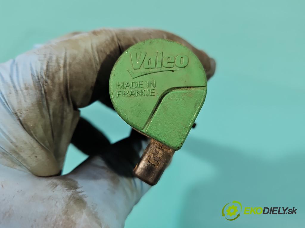 Renault Megane II 2003-2008 1.4 16V 98 HP manual 72 kW 1390 cm3 5- cievka zapaľovacia 2163121-9 (Zapaľovacie cievky, moduly)