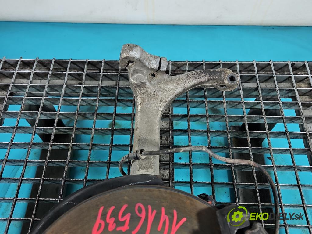 Audi A4 B6 2000-2004 1.9 TDI (AVF) 131 HP manual 96 kW 1896 cm3 4- náboj ľavé  (Náboje)