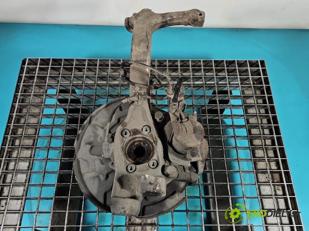 Audi A4 B6 2000-2004 1.9 TDI (AVF) 131 HP manual 96 kW 1896 cm3 4- náboj pravé  (Náboje)