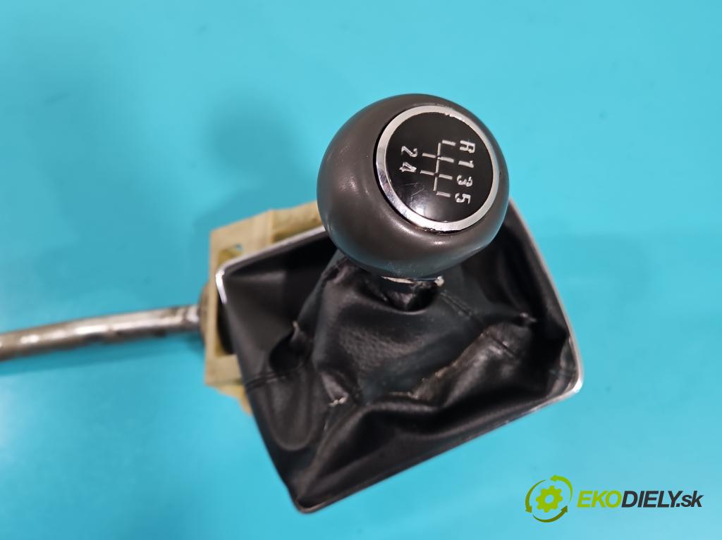 Opel Astra III 2004-2014 1.8 16V 125 HP manual 92 kW 1796 cm3 5- Páka: Změny: stupeň,rýchlosť  (Rýchlostná páka (kulisa))