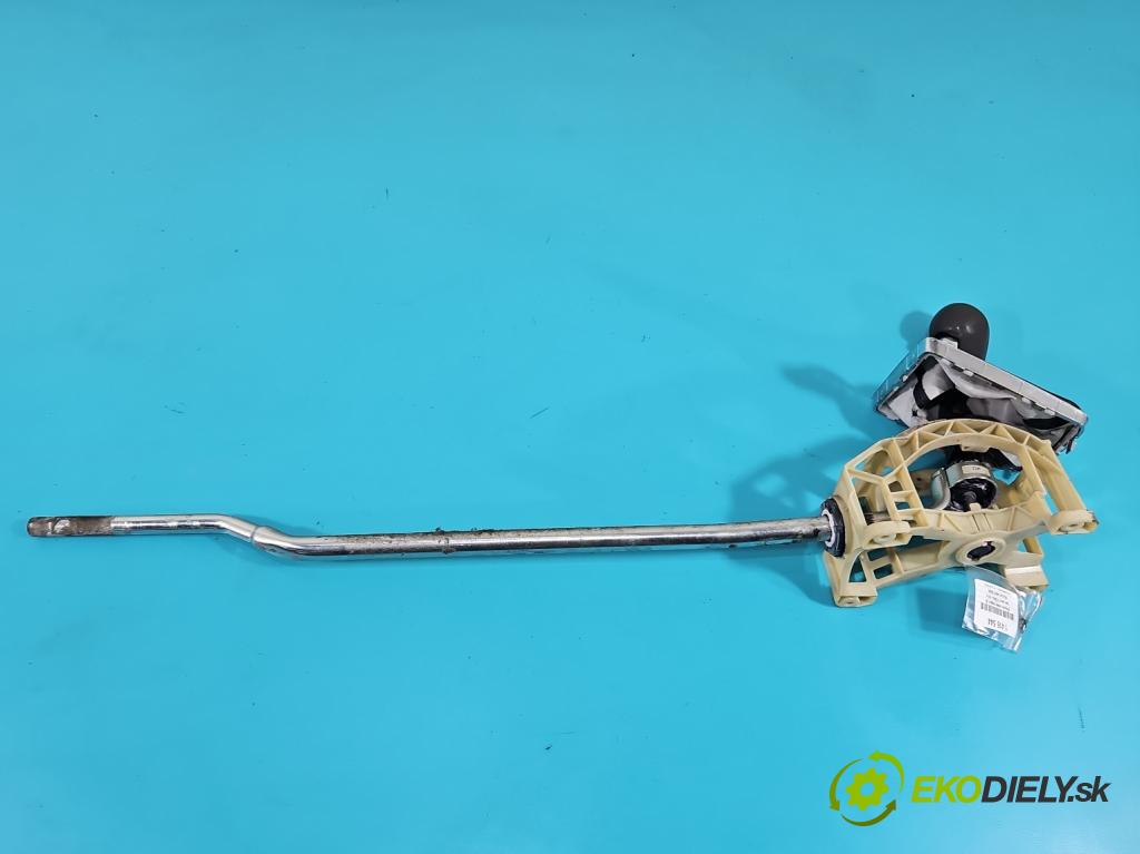 Opel Astra III 2004-2014 1.8 16V 125 HP manual 92 kW 1796 cm3 5- Páka: Změny: stupeň,rýchlosť  (Rýchlostná páka (kulisa))