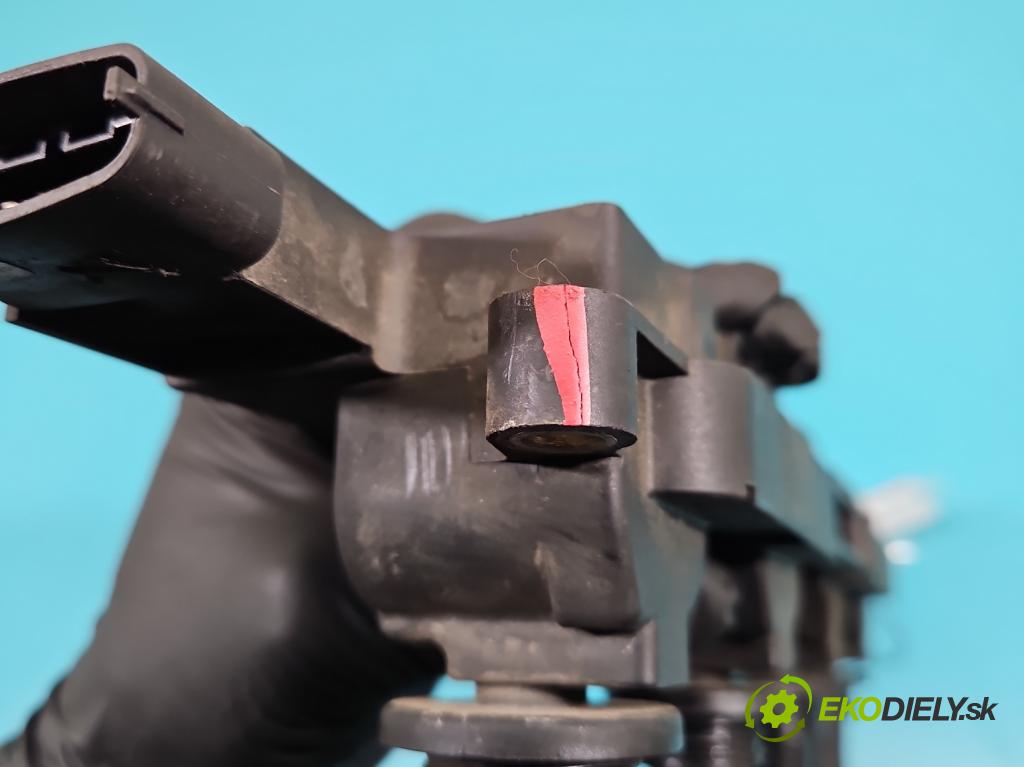 Opel Astra III 2004-2014 1.8 16V 125 HP manual 92 kW 1796 cm3 5- cievka zapaľovacia  (Zapaľovacie cievky, moduly)