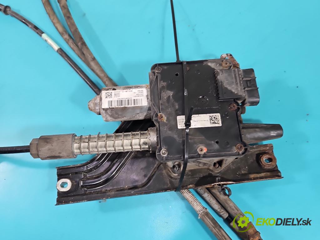 Opel Insignia A 2008-2017 2.0 CDTI 131 HP automatic 96 kW 1956 cm3 5- Brzda manuál: elektrický: A2C53377109 (Ručné brzdy)