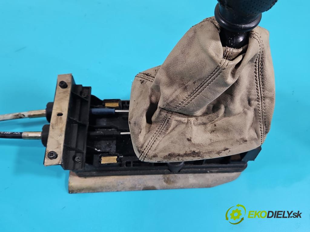 Ford Galaxy Mk1 1995-2006 2.3 16v 145 HP manual 107 kW 2295 cm3 5- Páka: Změny: stupeň,rýchlosť 7M0711072A (Rýchlostná páka (kulisa))