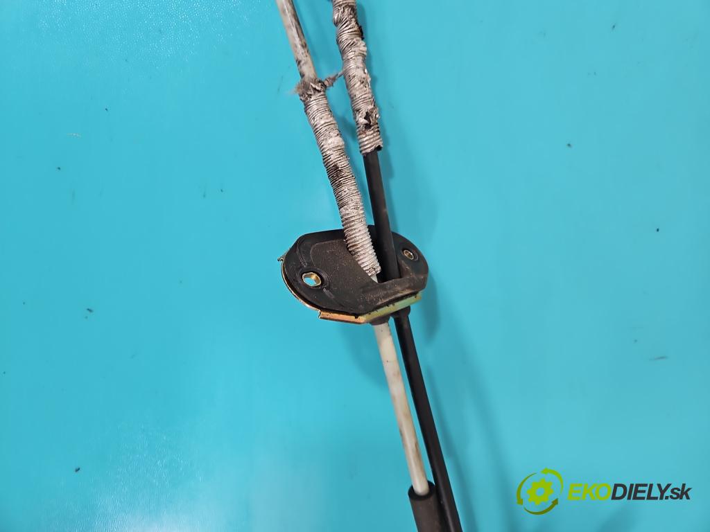 Ford Galaxy Mk1 1995-2006 2.3 16v 145 HP manual 107 kW 2295 cm3 5- Páka: Změny: stupeň,rýchlosť 7M0711072A (Rýchlostná páka (kulisa))