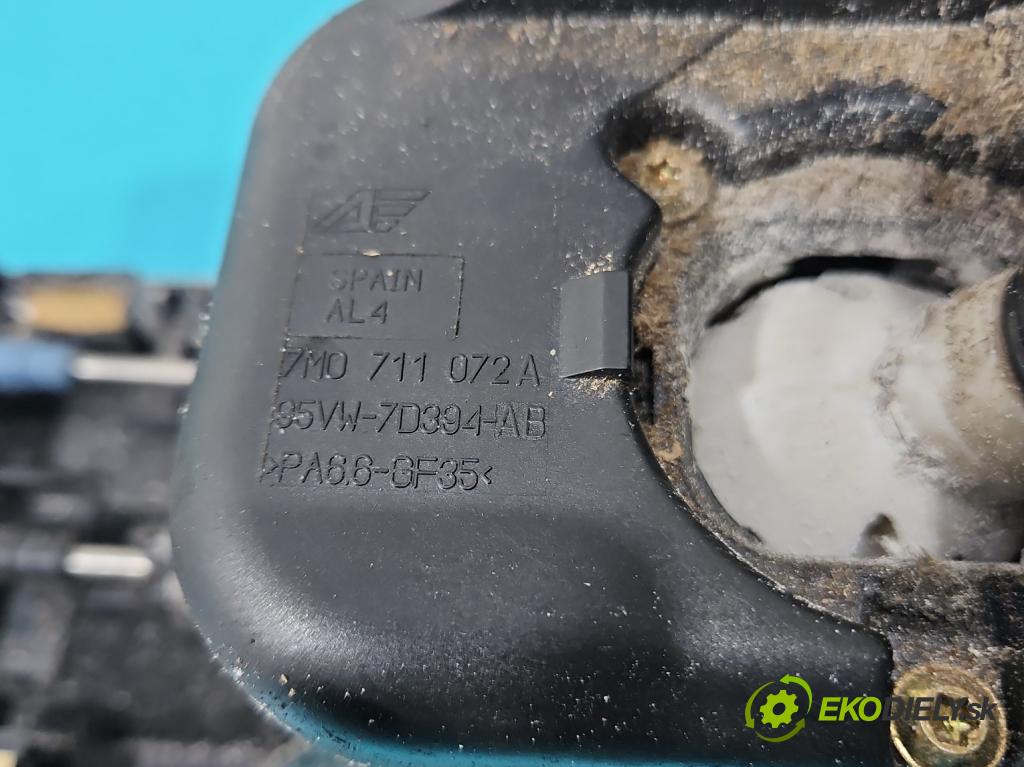 Ford Galaxy Mk1 1995-2006 2.3 16v 145 HP manual 107 kW 2295 cm3 5- Páka: Změny: stupeň,rýchlosť 7M0711072A (Rýchlostná páka (kulisa))