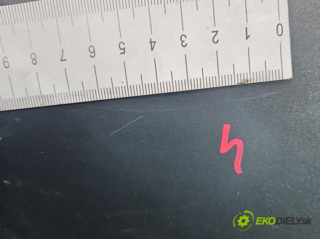 Vw Passat B5 1995-2005 1.9 tdi 131 hp manual 96 kW 1896 cm3 5- zadní kufrové dveře  (Zadní kapoty)