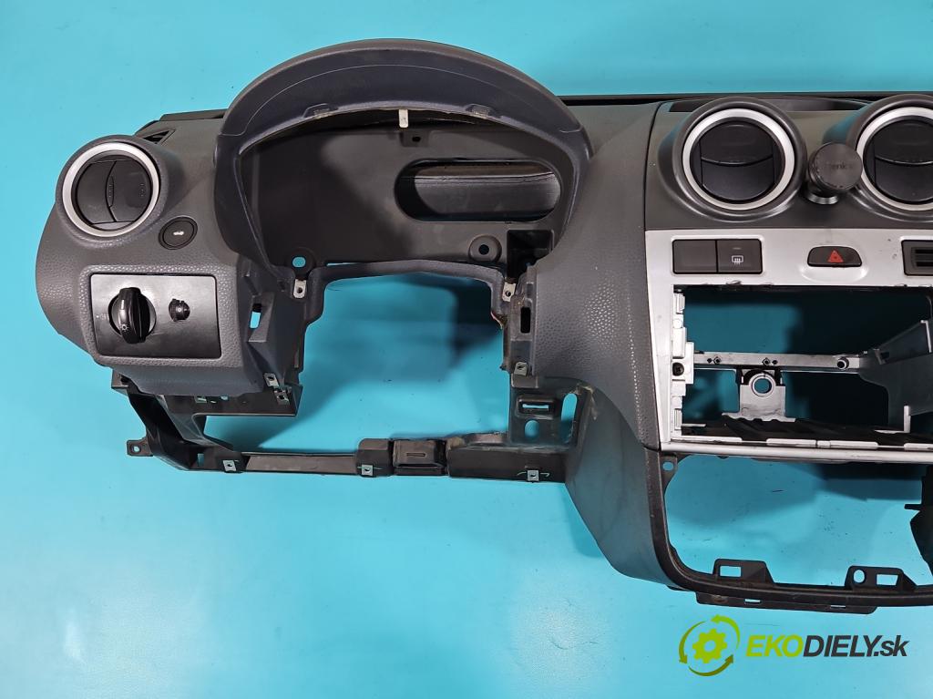 Ford Fiesta Mk6 2002-2008 1.4 TDCI 68 HP manual 50 kW 1399 cm3 5- kokpit,pristrojová doska rozdeľovacia