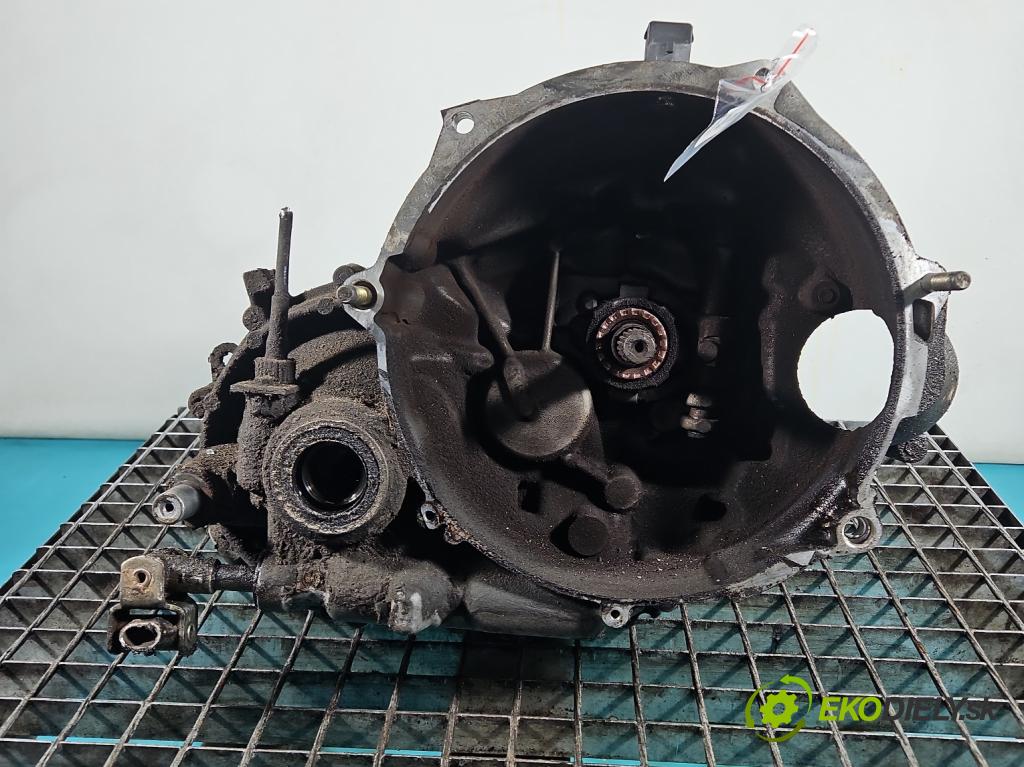 Skoda Felicia 1.3 mpi 68 hp manual 50 kW 1289 cm3 5- převodovka stupňová manual 002301107