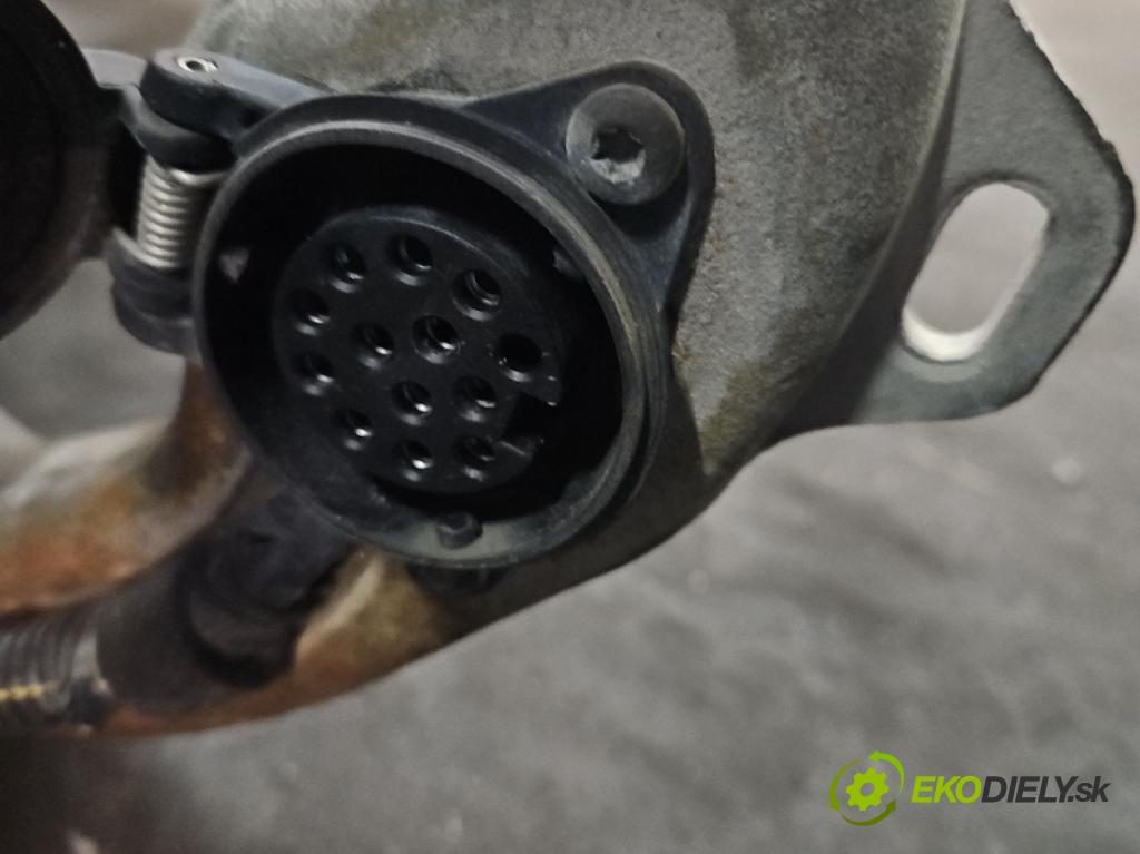 Opel Insignia A 2008-2017 2.0 CDTI 131 hp automatic 96 kW 1956 cm3 5- oko tažné 22794701 (Tažná zařízení)