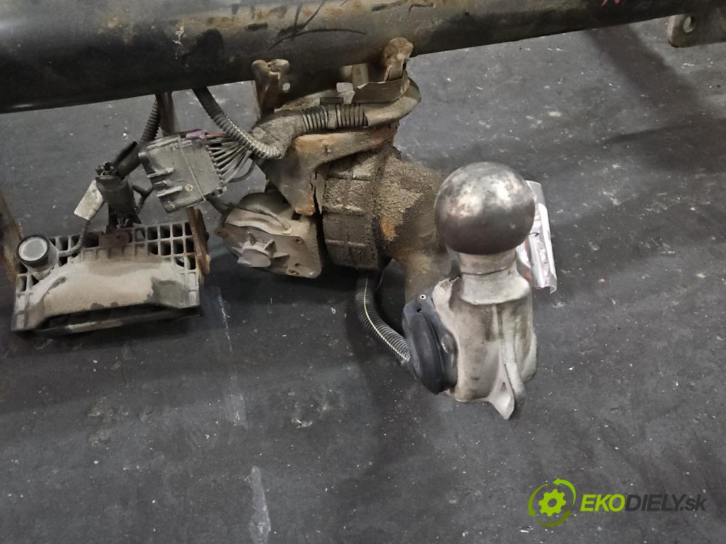 Opel Insignia A 2008-2017 2.0 CDTI 131 hp automatic 96 kW 1956 cm3 5- oko tažné 22794701 (Tažná zařízení)