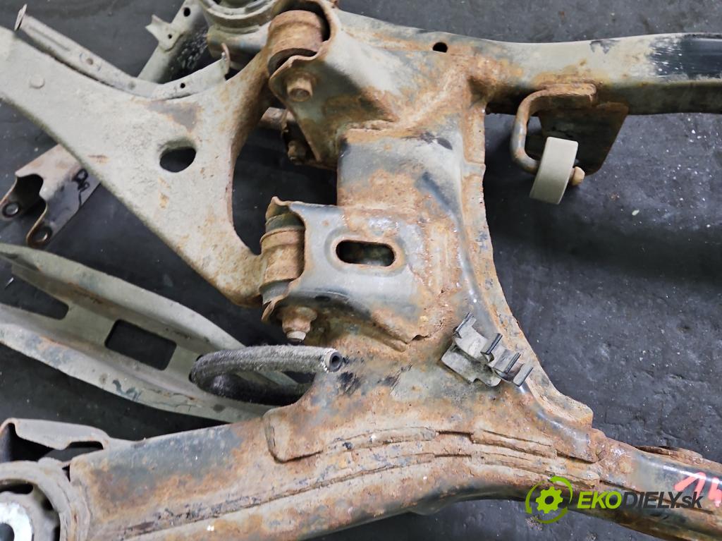 Subaru Impreza III GH 2007-2012 1.5 boxer 107 HP manual 79 kW 1498 cm3 5- zadní výztuha  (Výztuhy zadní)