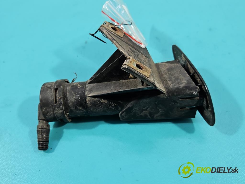 Toyota Avensis II T25 2003-2008 1.8 VVTI 129 HP manual 95 kW 1794 cm3 5- ostrekovač reflektor: ľavý  (Motorček ostrekovačov)