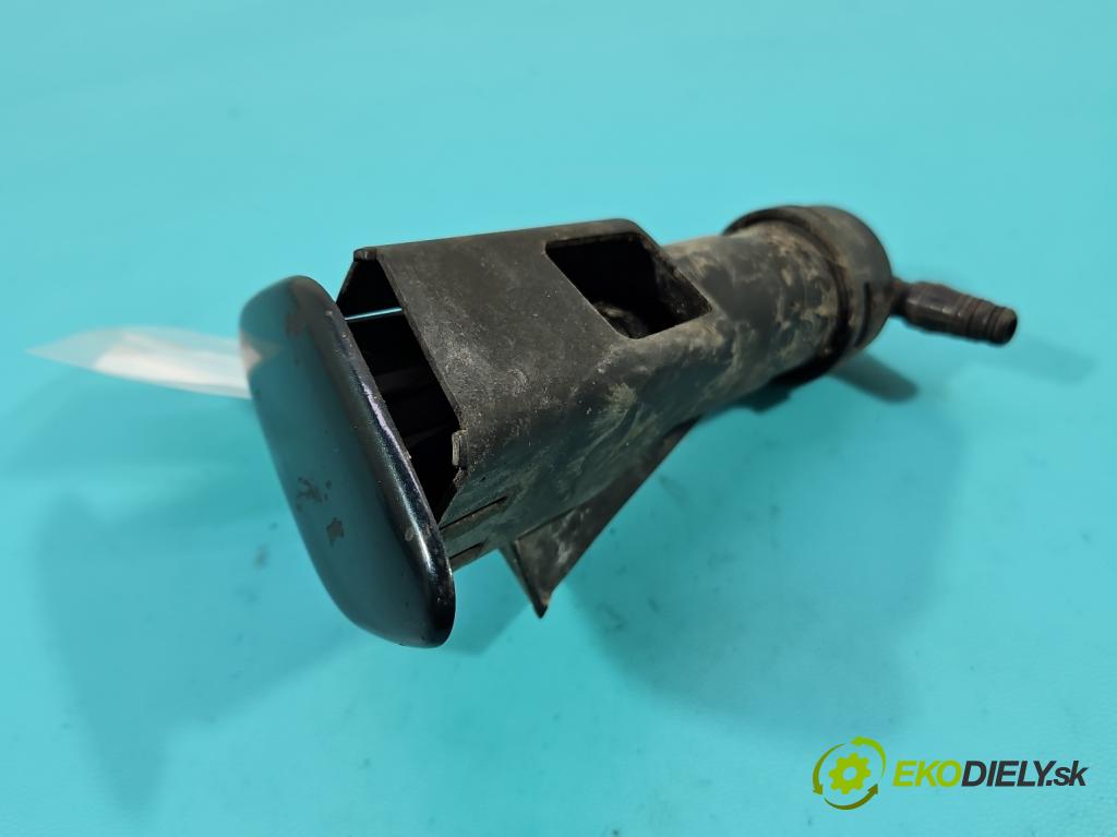 Toyota Avensis II T25 2003-2008 1.8 VVTI 129 HP manual 95 kW 1794 cm3 5- ostrekovač reflektor: ľavý  (Motorček ostrekovačov)