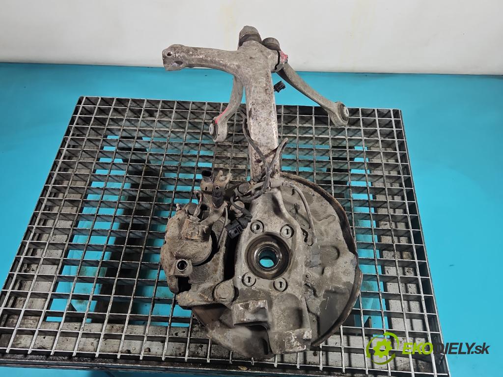 Audi A4 B7 2004-2008 1.8 T 163 HP manual 120 kW 1781 cm3 5- náboj ľavé  (Náboje)