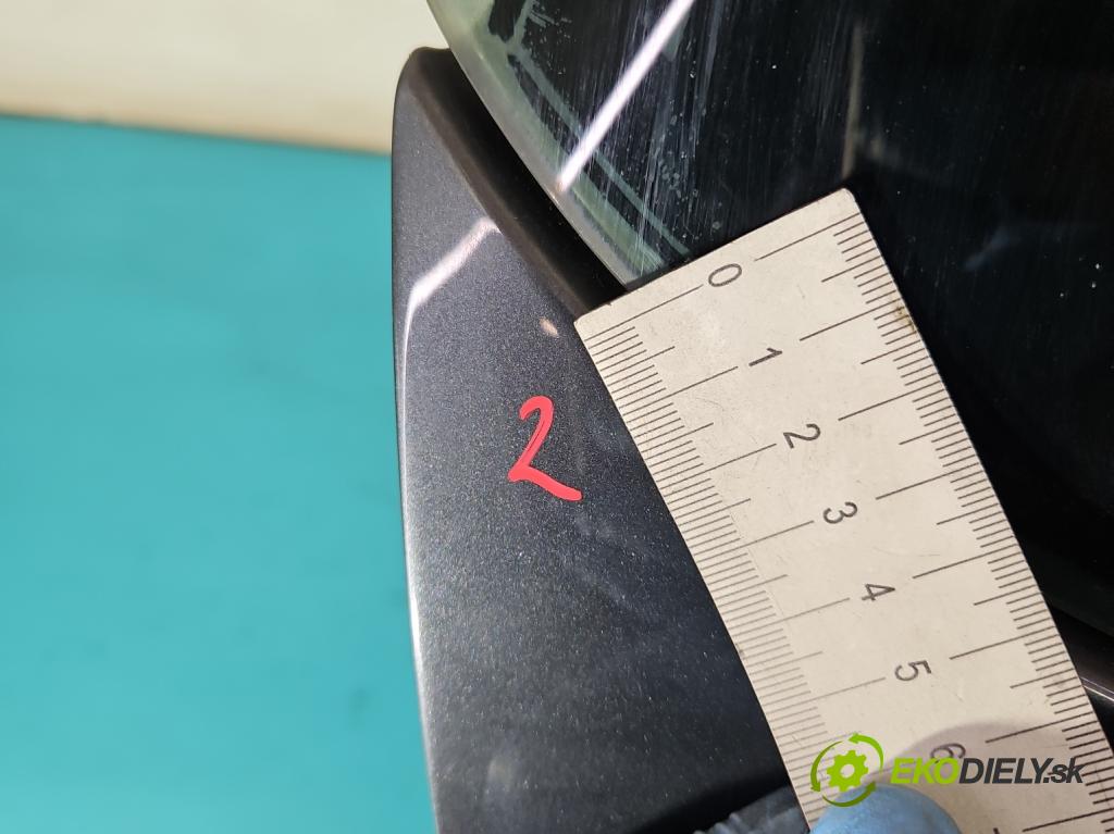 Audi A4 B7 2004-2008 1.8 T 163 hp manual 120 kW 1781 cm3 5- zadní kufrové dveře  (Zadní kapoty)