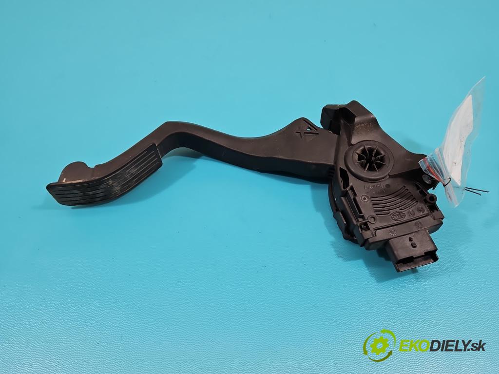 Peugeot 207 1.4 8v 73 HP manual 54 kW 1360 cm3 5- pedal plyn potenciometr: 9681844080