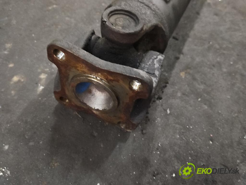 Hyundai H1 2.5 CRDI 100 HP manual 73,6 kW 2476 cm3 5- Hřídel: zadné  (Kardaňový hriadeľ)