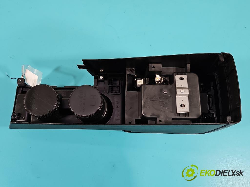 Subaru Impreza III GH 2007-2012 1.5 boxer 107 HP manual 79 kW 1498 cm3 5- operadlo 92174FG000 (Lakťové opierky)