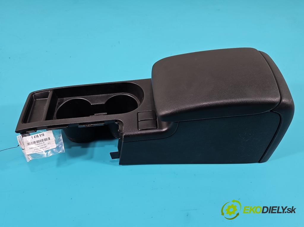 Subaru Impreza III GH 2007-2012 1.5 boxer 107 HP manual 79 kW 1498 cm3 5- operadlo 92174FG000 (Lakťové opierky)