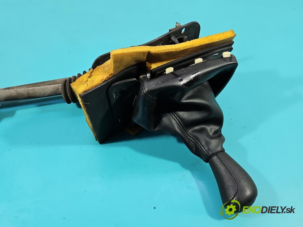 Subaru Impreza III GH 2007-2012 1.5 boxer 107 HP manual 79 kW 1498 cm3 5- Páka: Změny: stupeň,rýchlosť  (Rýchlostná páka (kulisa))