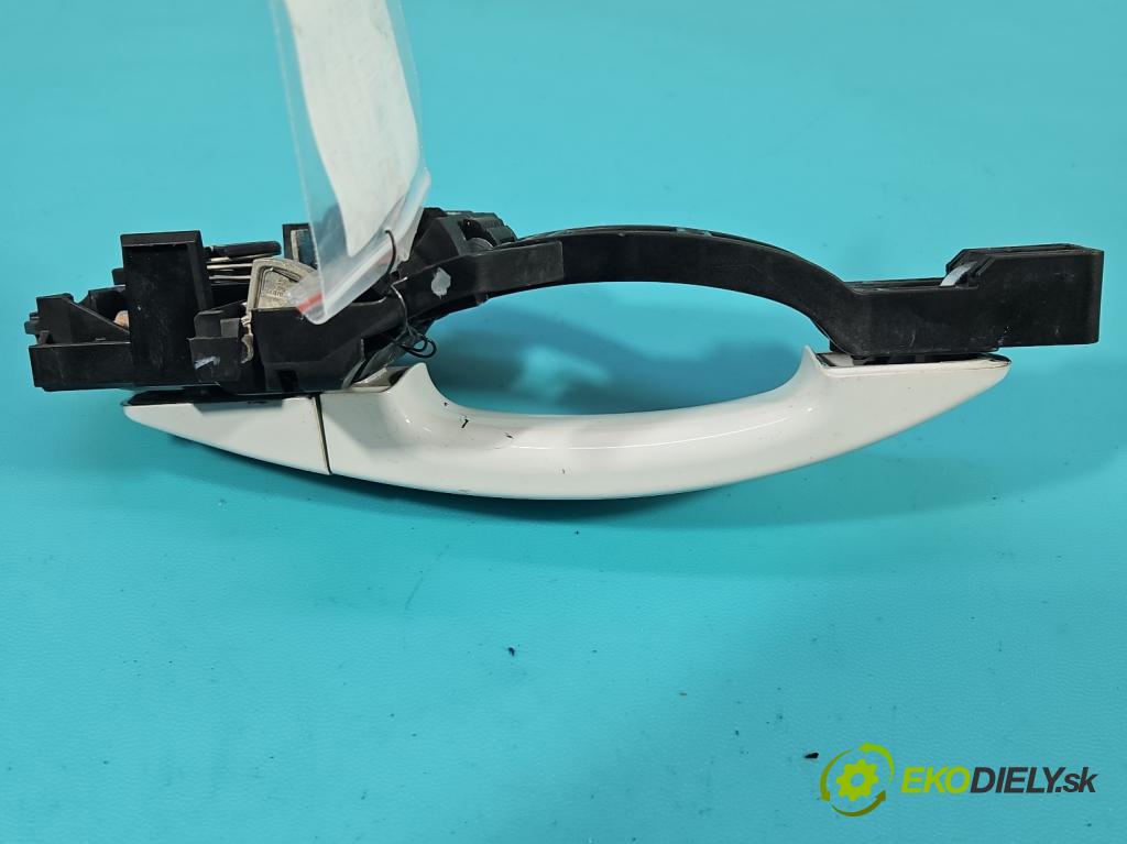 Ford Escape III 12-19 1.5 ECOBOOST: 182KM automatic 134 kW 1498 cm3 5- rukoväť predné ľavé mimo: CM51-A224A37-DF (Vonkajšie predné ľavé)