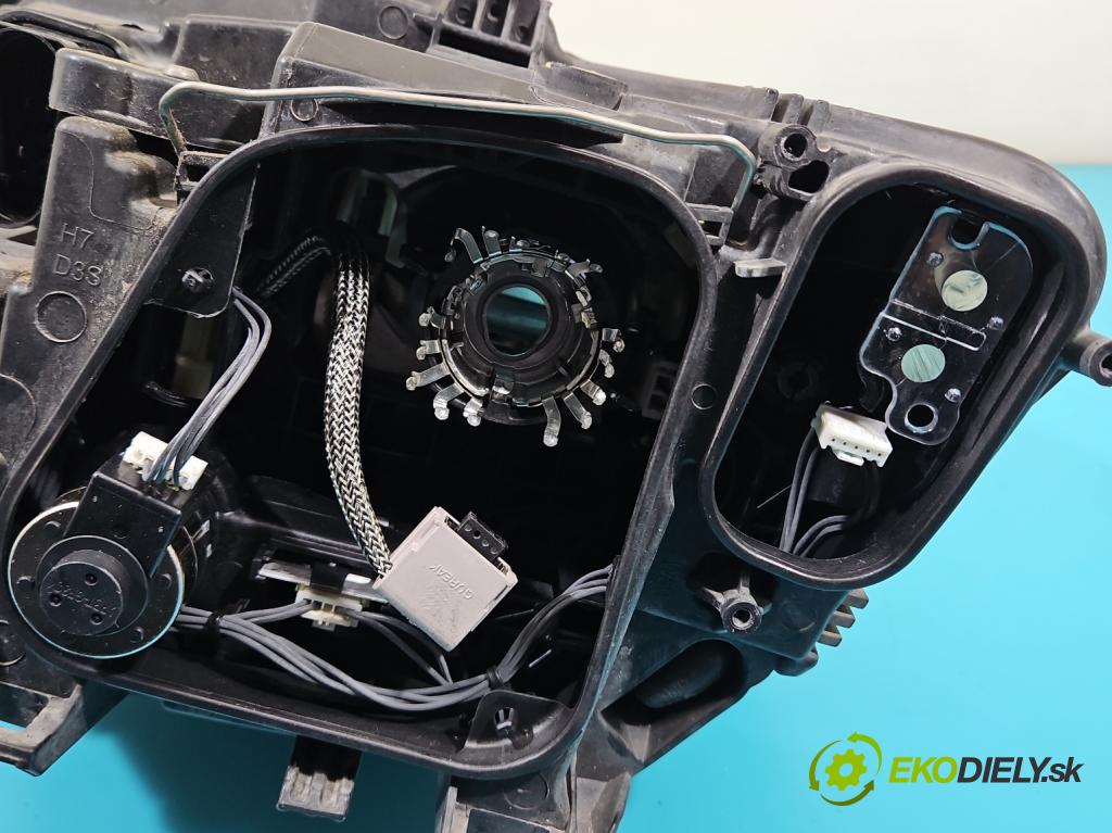 Audi Q5 2008-2016 2.0 TFSI 224hp automatic 165 kW 1984 cm3 5- Reflektor: pravý 90036429 (Pravé)