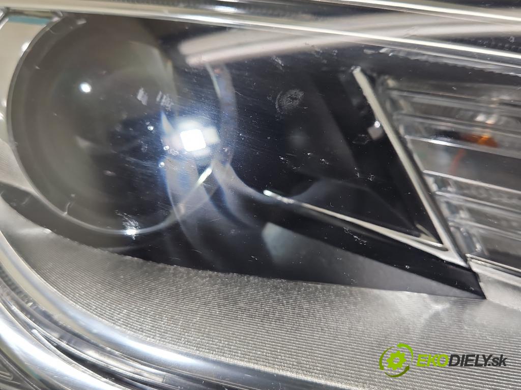 Audi Q5 2008-2016 2.0 TFSI 224hp automatic 165 kW 1984 cm3 5- Reflektor: pravý 90036429 (Pravé)