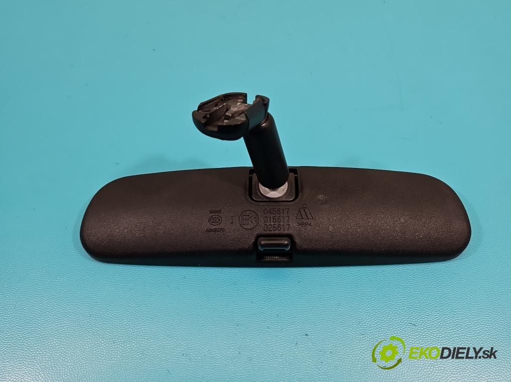 Ford Escape III 12-19 1.5 ECOBOOST: 182KM automatic 134 kW 1498 cm3 5- zpětné zrcátko vnitřní  (Světla vnitřní)