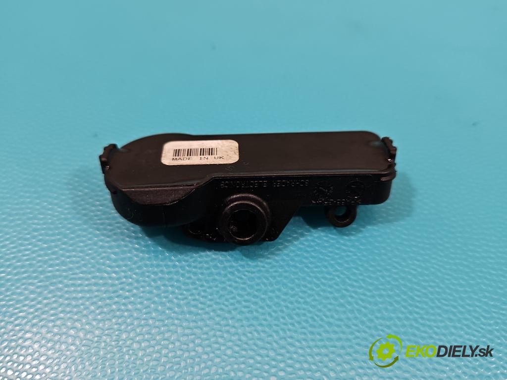 Ford Escape III 12-19 1.5 ECOBOOST: 182KM automatic 134 kW 1498 cm3 5- snímač tlaku pneumatika DE8T-1A180-AA (Snímače tlaku v pneumatikách)