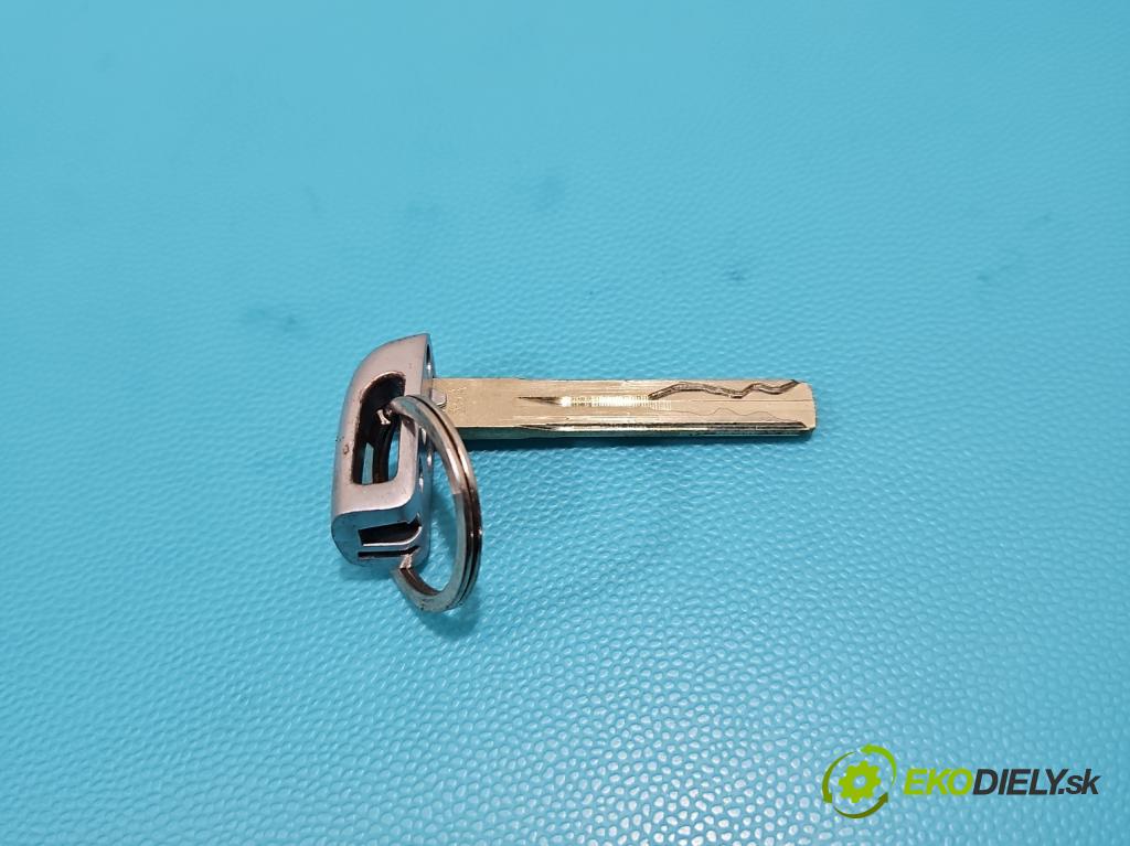 Hyundai Ix35 2.0 16V 163 HP automatic 120 kW 1998 cm3 5- rukoväť predné ľavé mimo:  (Vonkajšie predné ľavé)