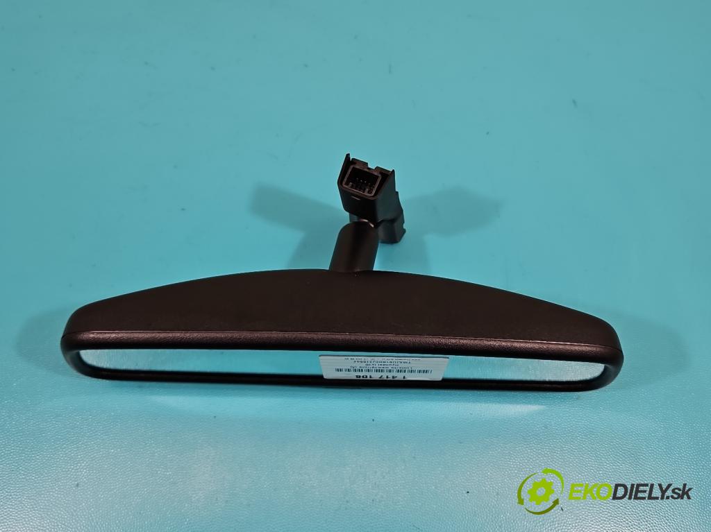 Hyundai Ix35 2.0 16V 163 hp automatic 120 kW 1998 cm3 5- zpětné zrcátko vnitřní  (Světla vnitřní)