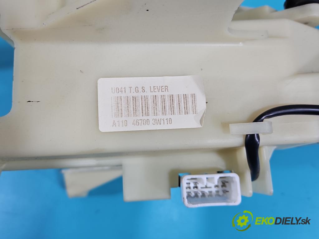 Kia Sportage III 2010-2015 2.0 CRDI 184hp automatic 135 kW 1998 cm3 5- Páka: Změny: stupeň,rýchlosť 467003W110 (Rýchlostná páka (kulisa))