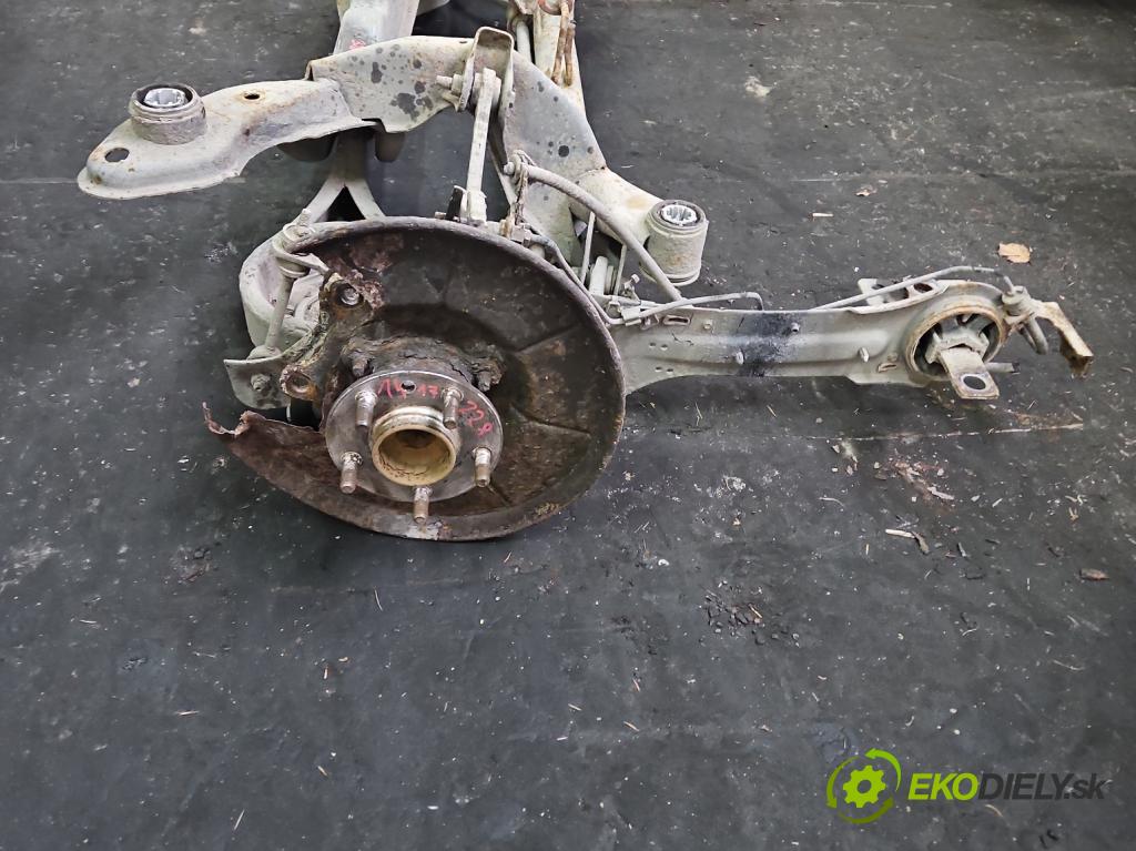 Ford Mondeo Mk4 2007-2014 2.0 tdci 140 hp manual 103 kW 1997 cm3 5- zadní výztuha  (Výztuhy zadní)