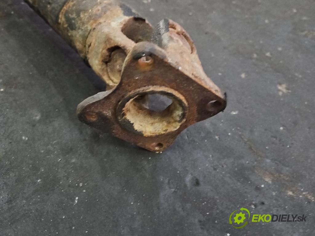 Suzuki Ignis 1.3 16V 94 HP manual 69 kW 1328 cm3 5- Hřídel: zadné  (Kardaňový hriadeľ)