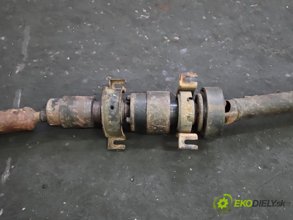 Suzuki Ignis 1.3 16V 94 HP manual 69 kW 1328 cm3 5- Hřídel: zadné  (Kardaňový hriadeľ)