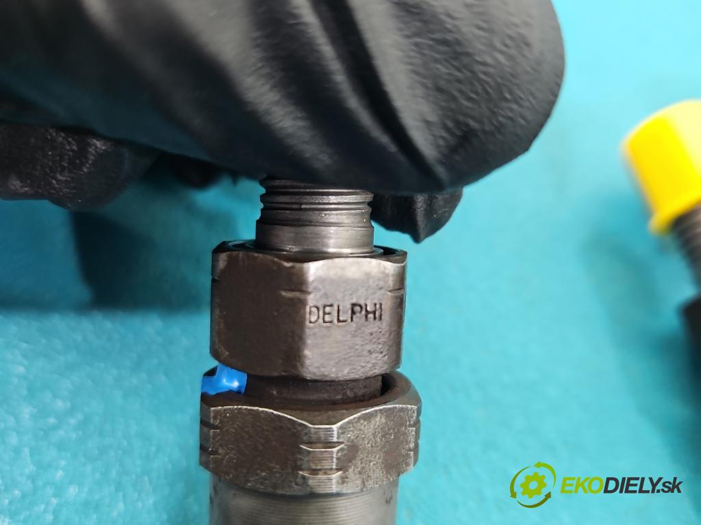 Hyundai H1 2.5 CRDI 100 HP manual 73,6 kW 2476 cm3 5- vstrek 005 (Vstrekovač paliva)