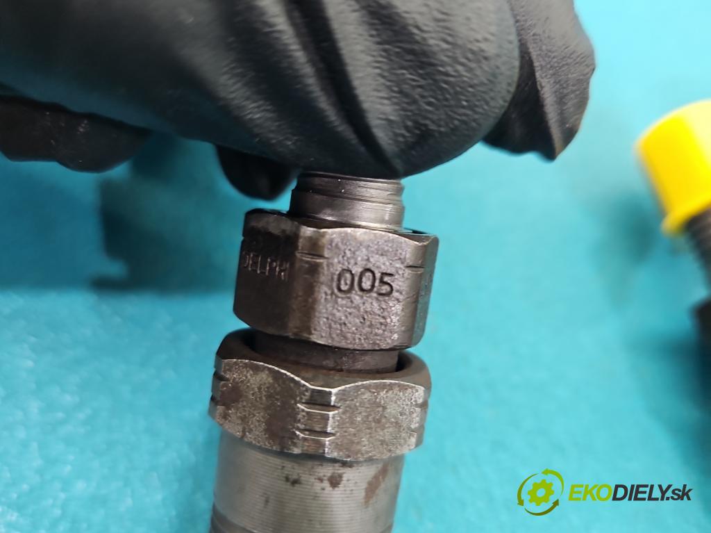 Hyundai H1 2.5 CRDI 100 HP manual 73,6 kW 2476 cm3 5- vstrek 005 (Vstrekovač paliva)