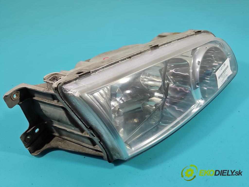 Hyundai H1 2.5 CRDI 100 HP manual 73,6 kW 2476 cm3 5- Reflektor: pravý  (Pravé)
